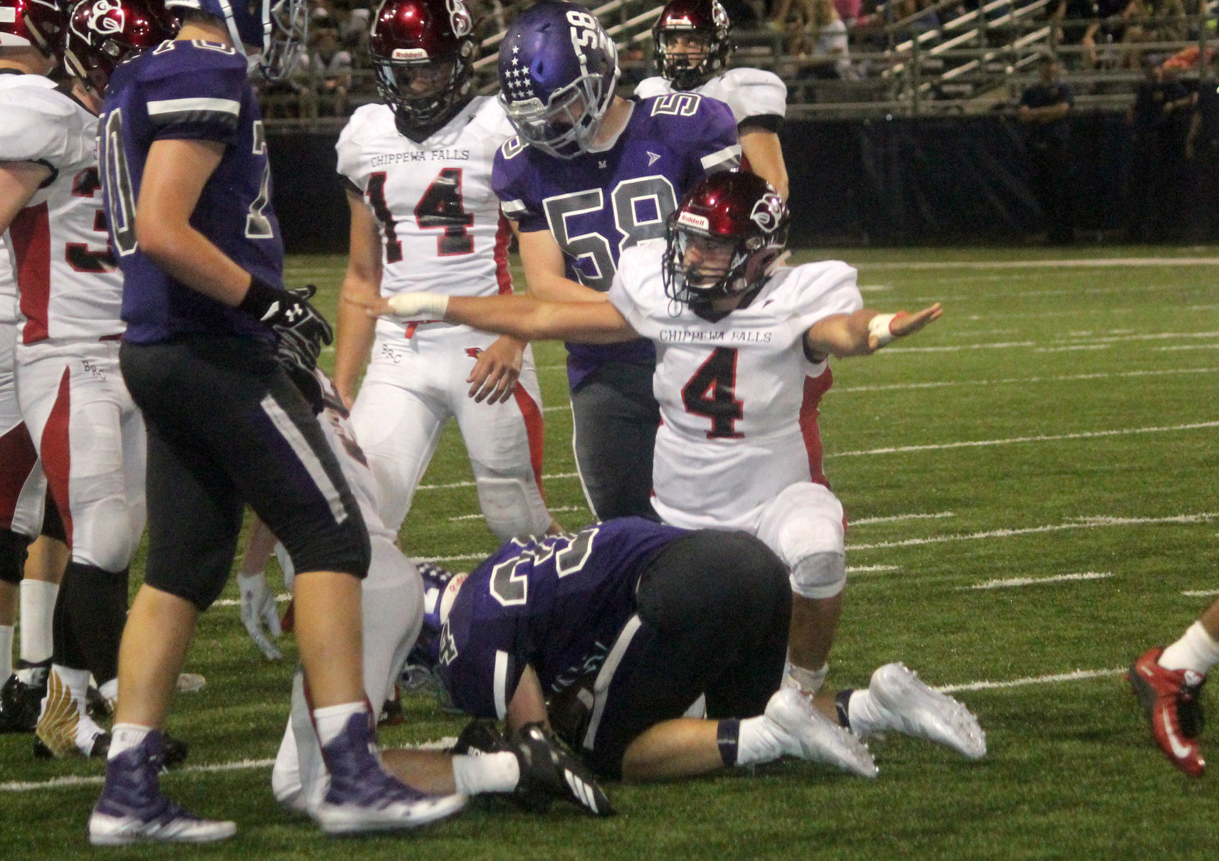 Chi-Hi football at Eau Claire Memorial 9-14-18
